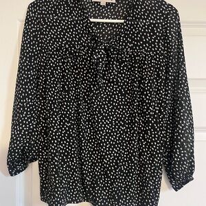 LOFT Top Women’s M Black White Beige Geometric ¾ Sleeve Neck Tie See Through